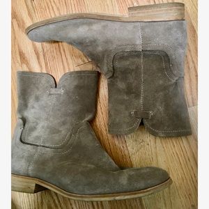 Splendid slouch booties